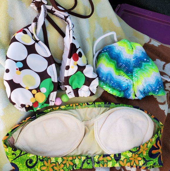 Bikini Topw - Picture 2 of 2